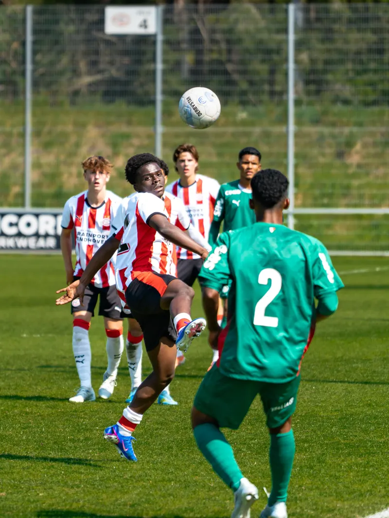 PSV PALMEIRAS U17 - foto 16 van 19